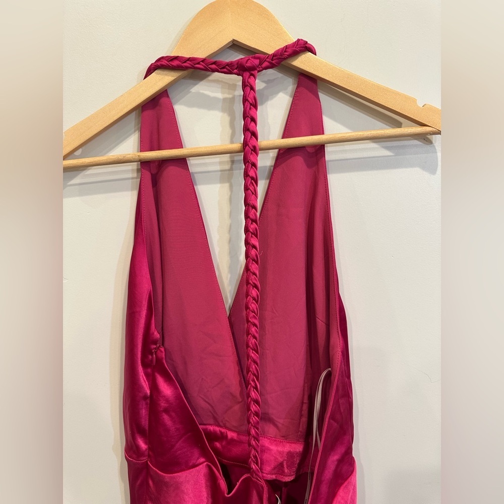 Elliatt Fuchsia Halter-Back Maxi Dress - Picture 6 of 8